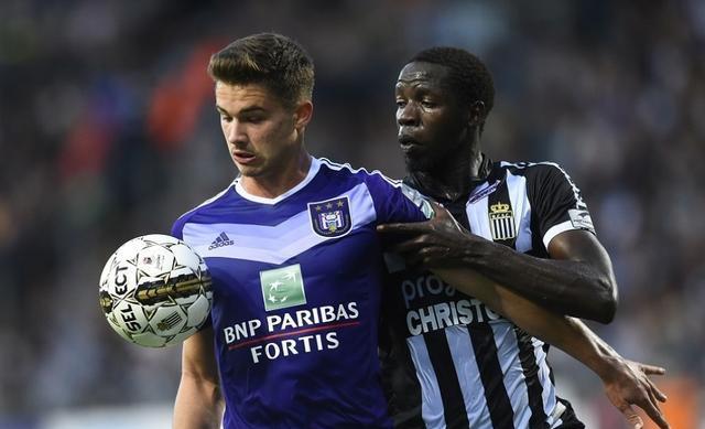 对于上届欧 对于上届欧