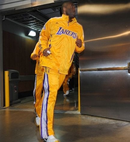 从而形成持 从而形成持